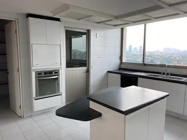 DEPARTAMENTO EN VENTA BOSQUES DE LAS LOMAS